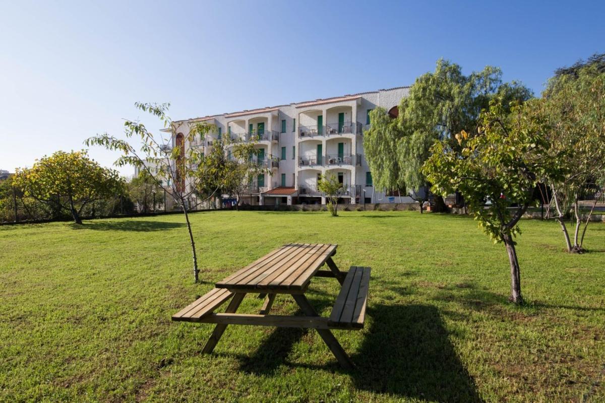 Residence Riviera Mare Pietra Ligure Exterior foto