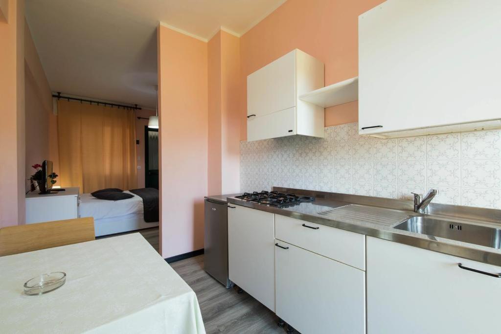 Residence Riviera Mare Pietra Ligure Exterior foto